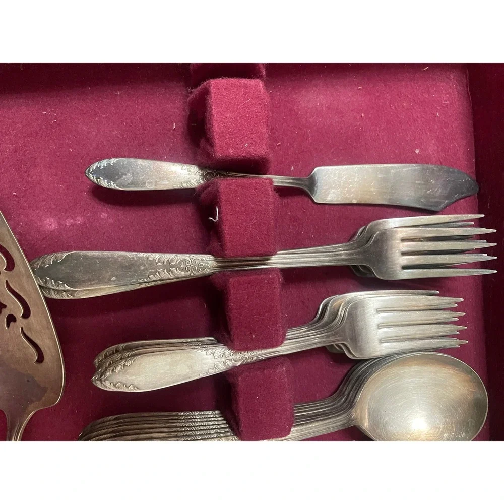 International Silver Co Silverplate Flatware Set King Edwards Design and Box